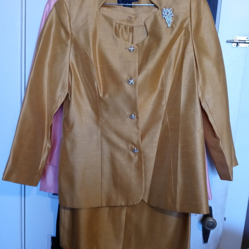 Womens dresses